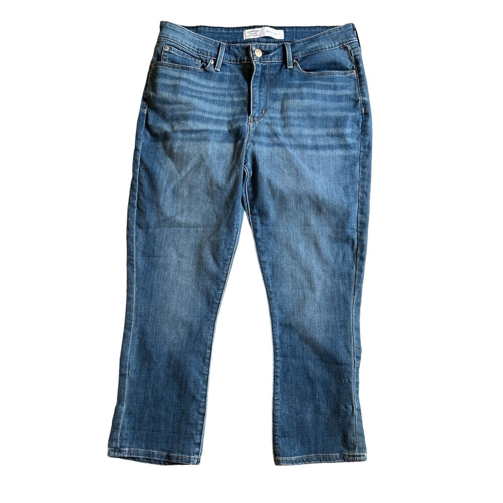 Signature by Levi Strauss Mid Rise Capri Ladies Denim - Size 12